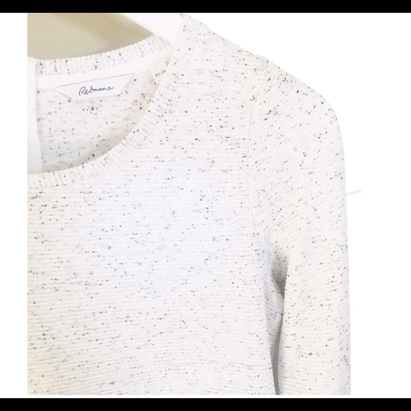 REITMANS Flutter Woven Top With Peekaboo Bell Sleeve Blouse Detail Grey Space XS - Picture 9 of 11